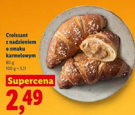 Croissant z nadzieniem o smaku karmelowym