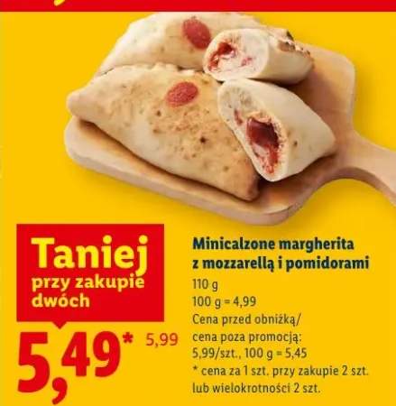 Minicalzone margherita z mozzarellą i pomidorami