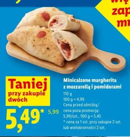 Minicalzone margherita z mozzarellą i pomidorami