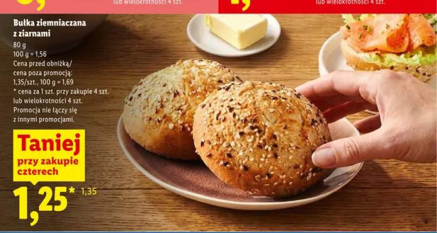 Bułka ziemniaczana z ziarnami