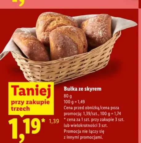 Bułka ze skyrem