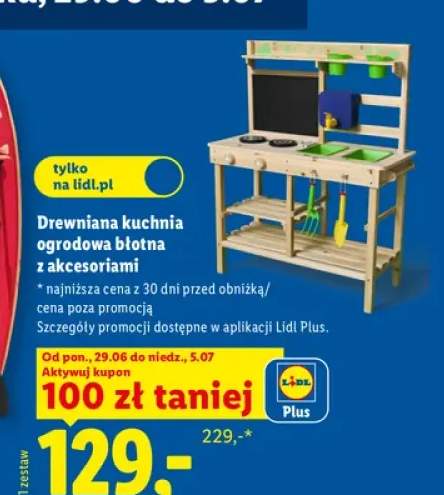 Drewniana kuchnia ogrodowa błotna z akcesoriami