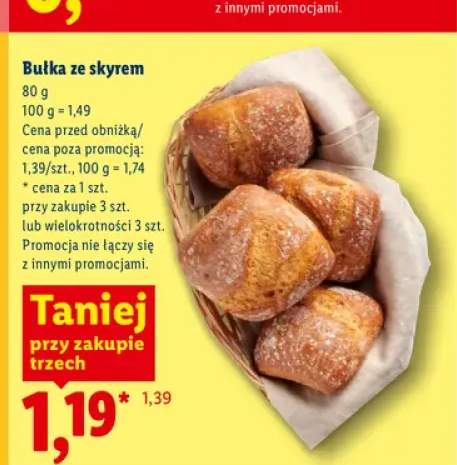 Bułka ze skyrem