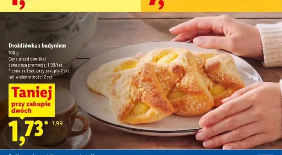Drożdżówka z budyniem