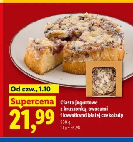 Ciasto jogurtowe z kruszonką owocami i kawałkami białej czekolady