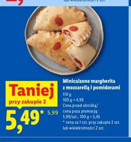 Minicalzone margherita z mozzarellą i pomidorami