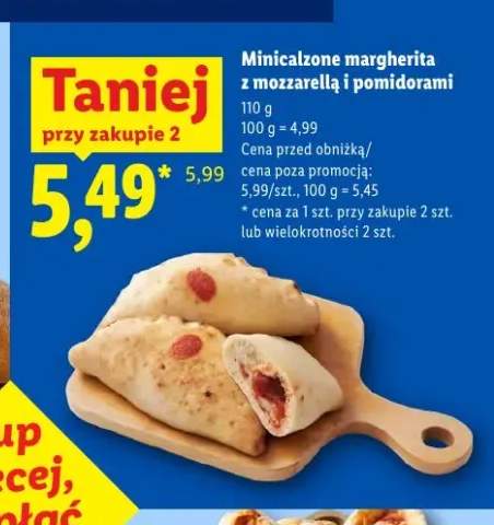Minicalzone margherita z mozzarellą i pomidorami