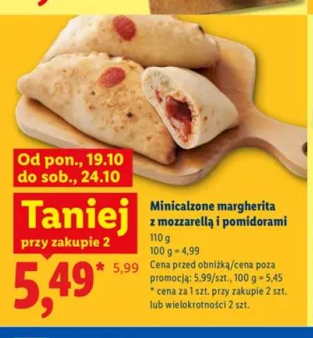 Minicalzone margherita z mozzarellą i pomidorami